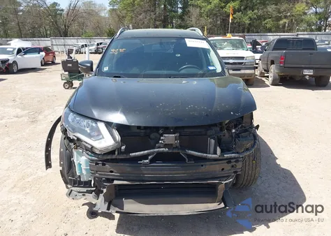 2018 Nissan Rogue Sv z USA, uszkodzony, nr VIN JN8AT2MV5JW304375